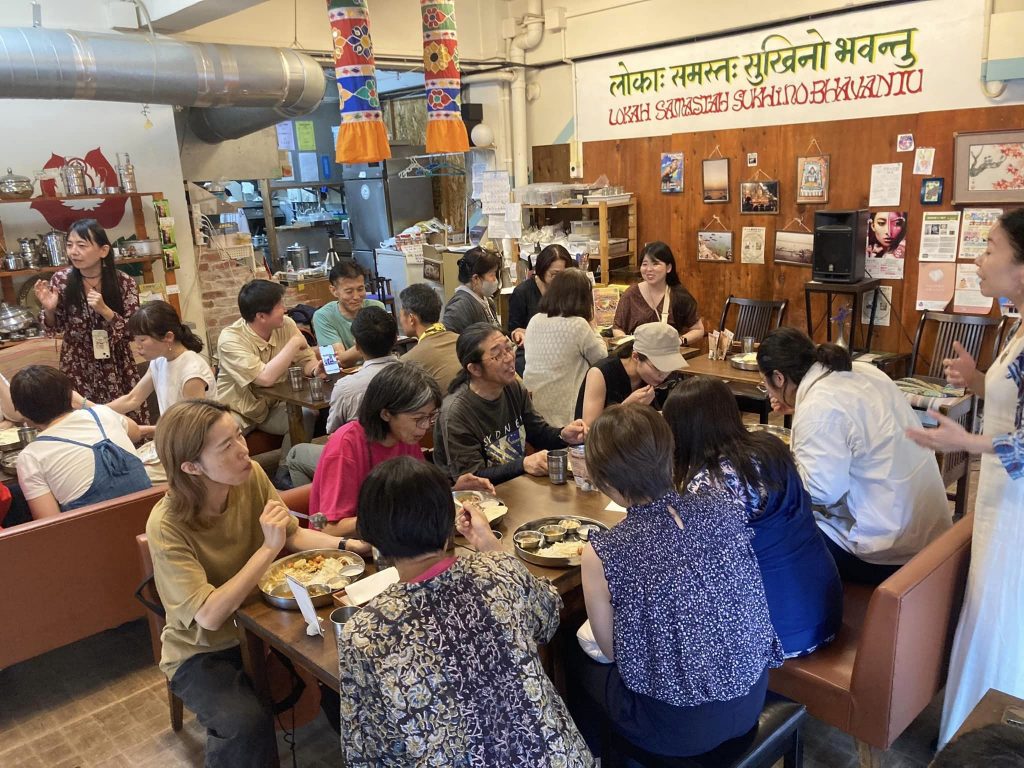 シヴァ神の聖地での暮らし